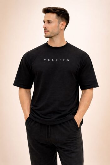 Velvito Black Oversized T-Shirt