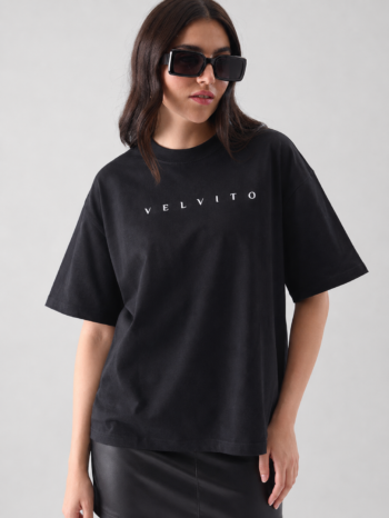 Bold Arc Oversized T-shirt  Women's Black